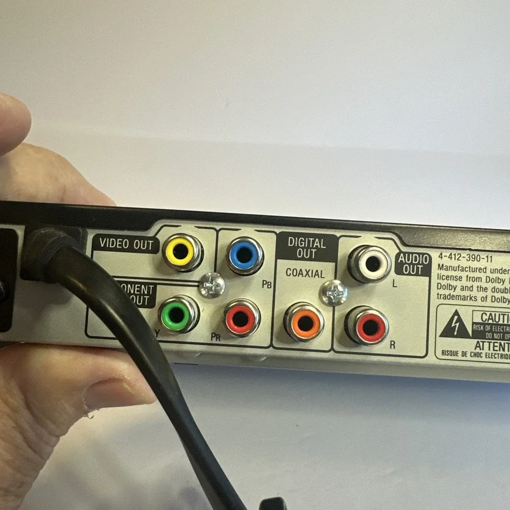 Sony DVP-SR210P DVD With RMY-D197A Remote. Tested Works